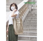 A03037_C01027 獨特炫目金色摺疊收合袋 + 香檳金色化妝袋一套兩件 女士時尚配飾 